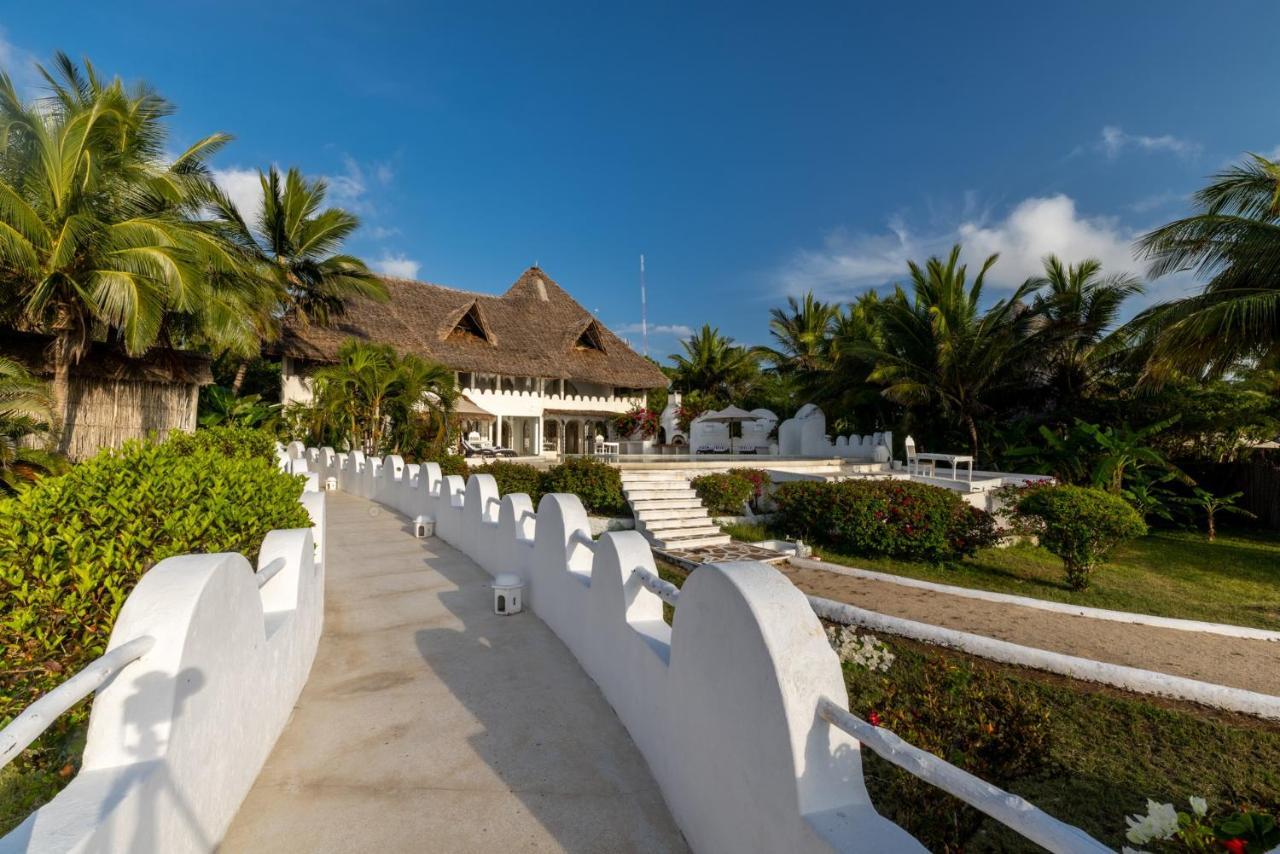 Nuri Boutique Hotel & Villas Msambweni Exteriör bild